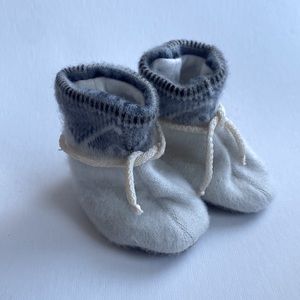 Fleece Baby Booties